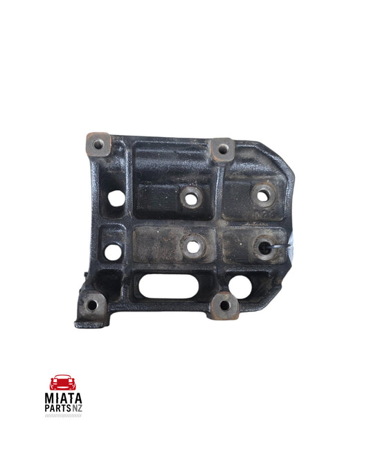 MX5 NA A/C Bracket to Block (Used)