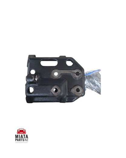 MX5 NA A/C Bracket to Block (Used)