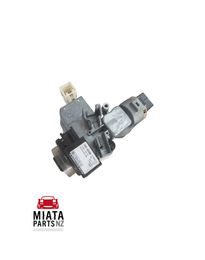 MX5 NC Lock Set Card Type (Used)