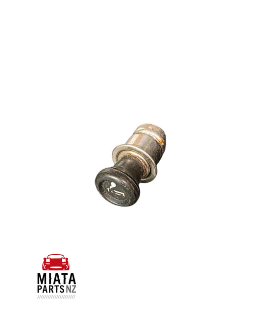 MX5 NA Cigarette Lighter (Used)