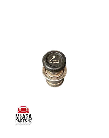 MX5 NA Cigarette Lighter (Used)