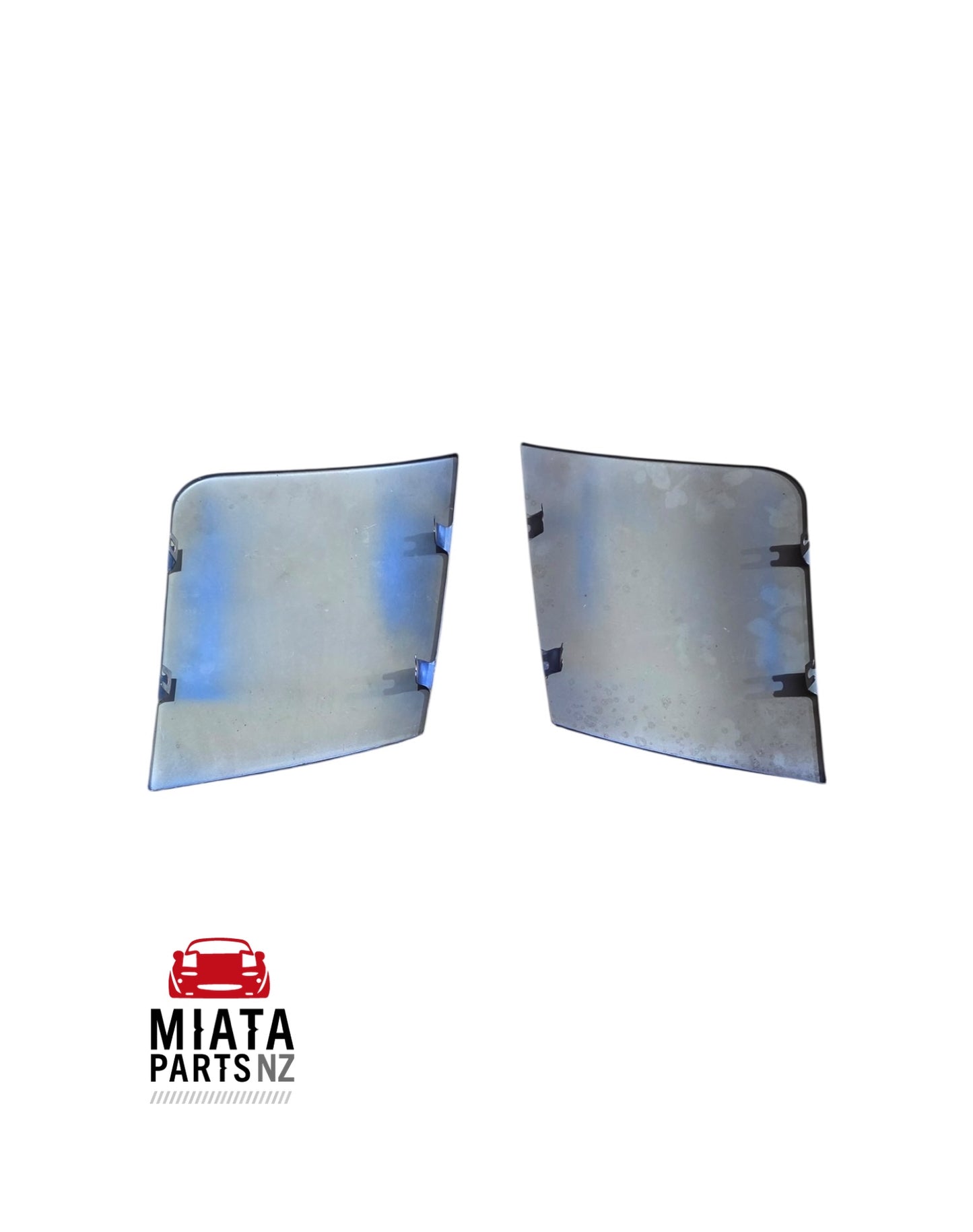 MX5 NA Headlight Cover (Used)