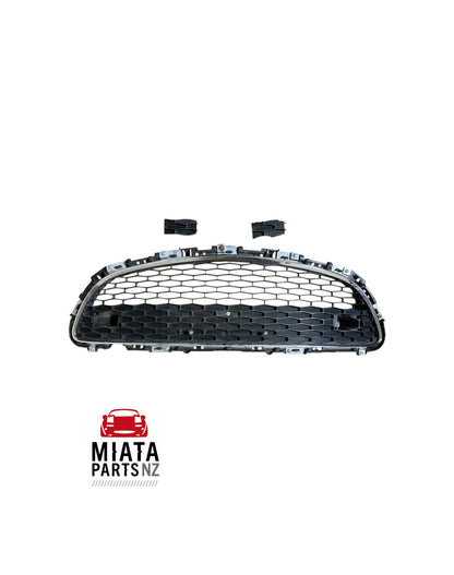MX5 NC2 Grille (Used)