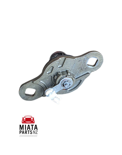 MX5 NC Boot Lock (Used)