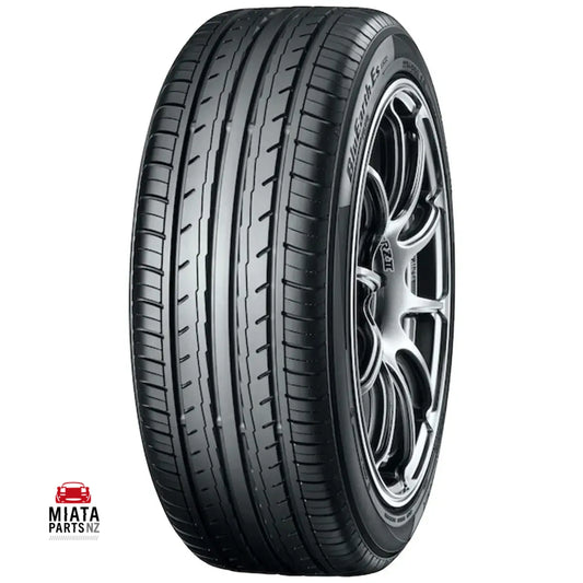 Yokohama Bluearth ES-32 Tyres